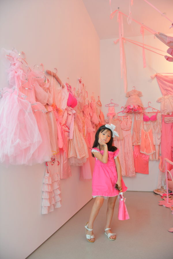 portia munson, the flag art foundation, pink party, pink fashion, pink pop up